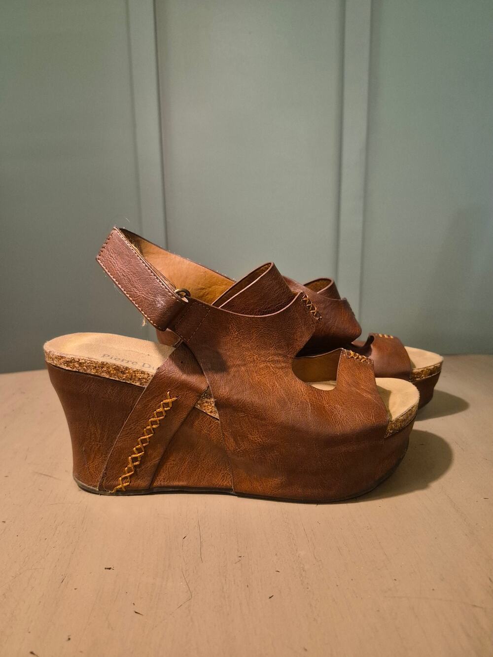 Pierre Dumas Leather Wedges